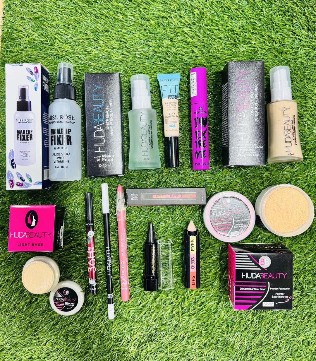 12 in 1 Makeup Essentials Pack for Pakistani Weather 12 in 1 Makeup Essentials Pack for Pakistani Weather