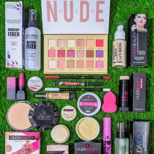 16-in-1 Makeup Set for Flawless Look in Pakistan